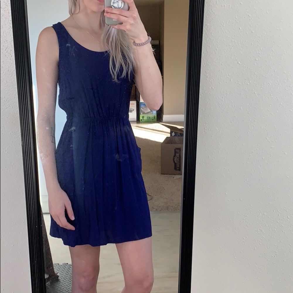 Purple/blue dress with pockets! Hole in back